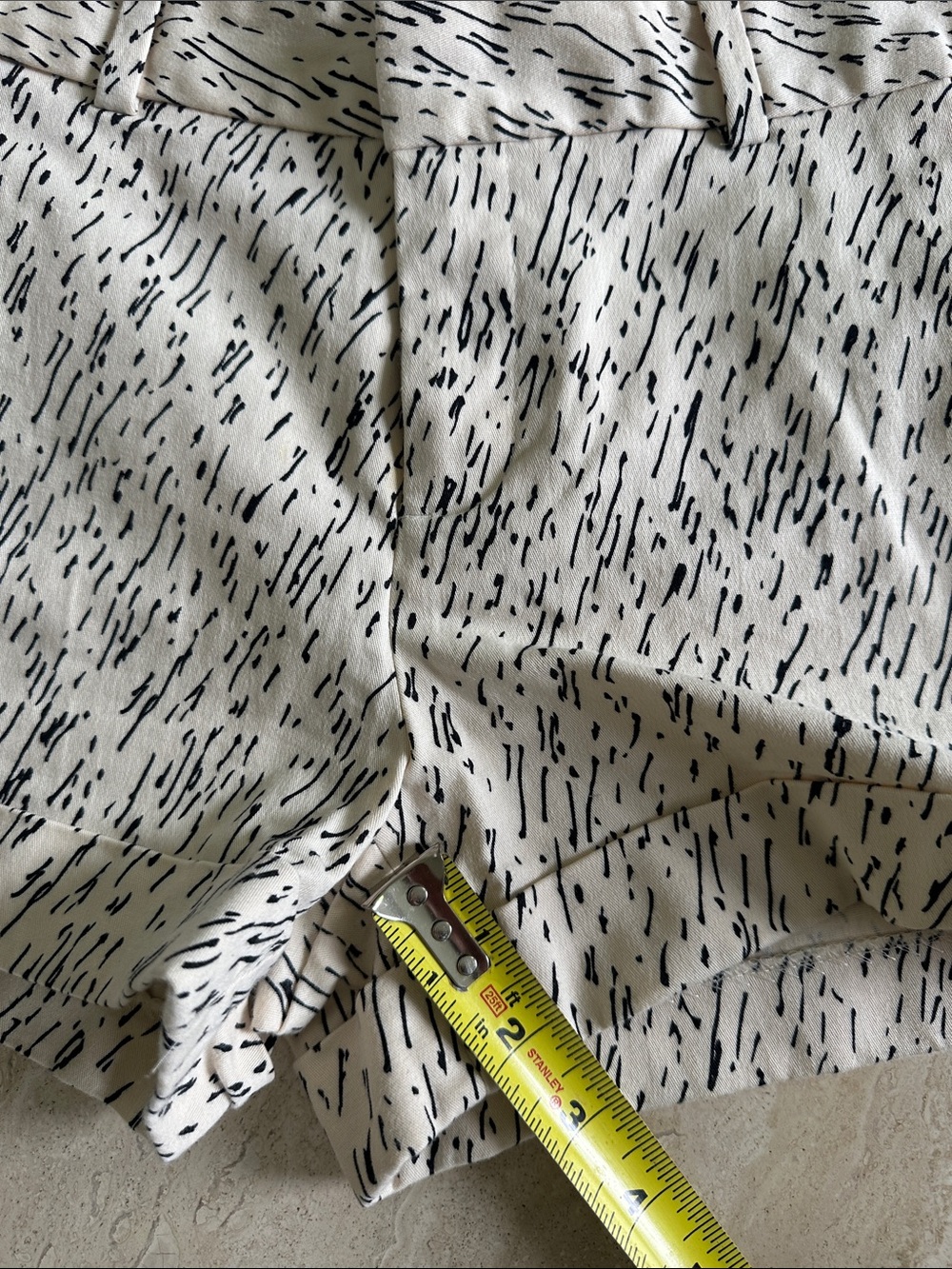 Zara Cream Shorts with Black Dash Motif - Picture 8 of 8